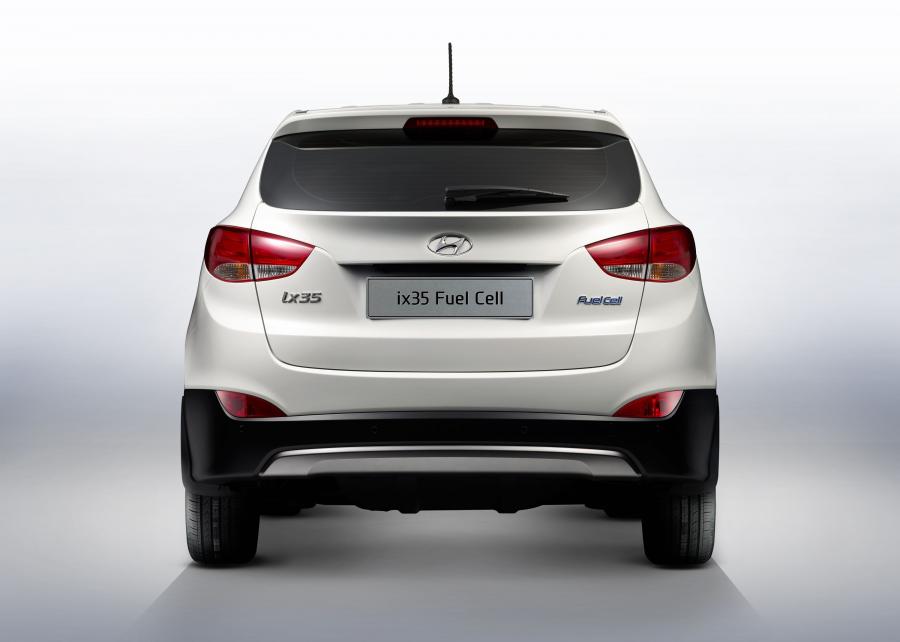  Hyundai ix35 Fuel Cell 2012 года  (фото 13 из 32)